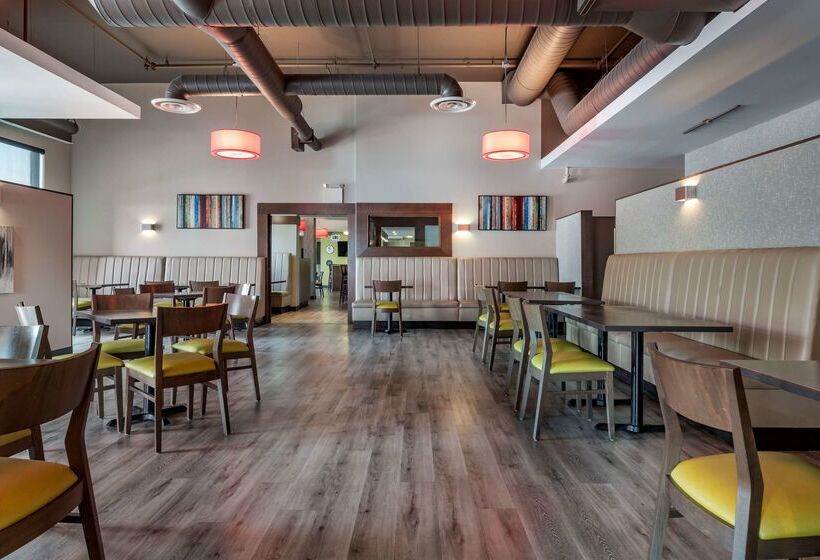 Best Western Plus Dartmouth Hotel & Suites