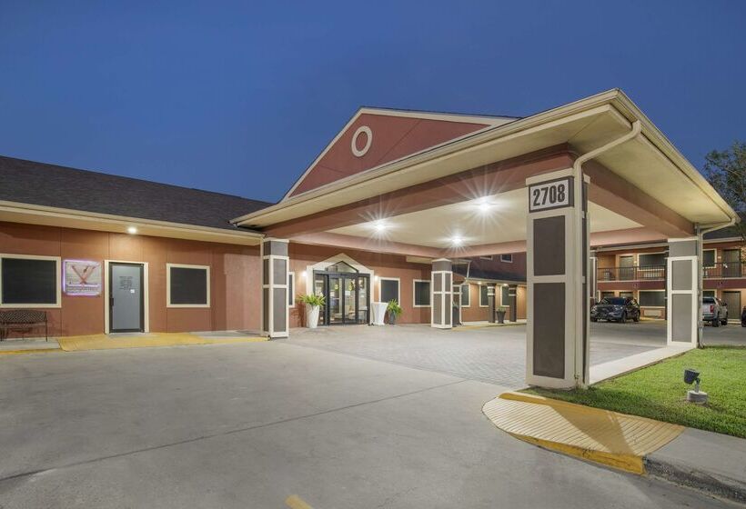 בית מלון כפרי Best Western Plus Edinburg Inn & Suites