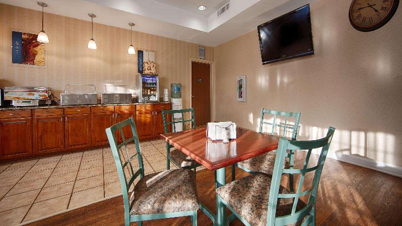 Best Western Plus Executive Hotel & Suites