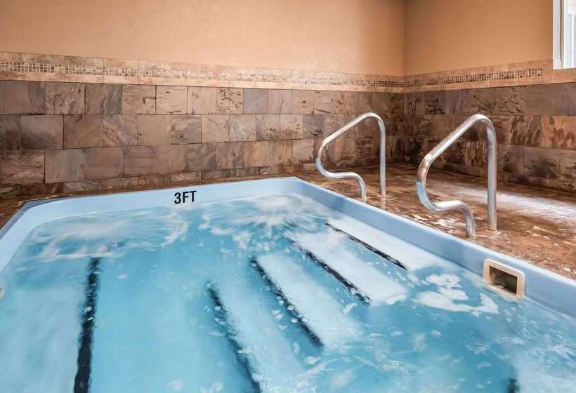 בית מלון כפרי Best Western Plus Flathead Lake Inn And Suites