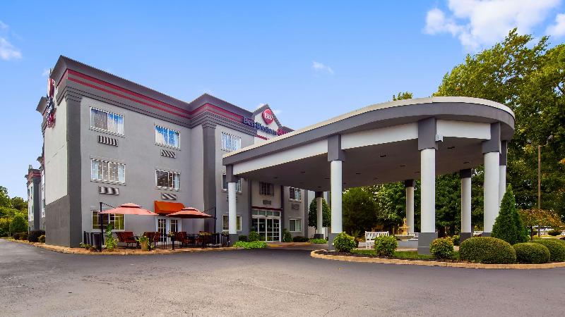 هتل Best Western Plus Newport News Inn And Suites