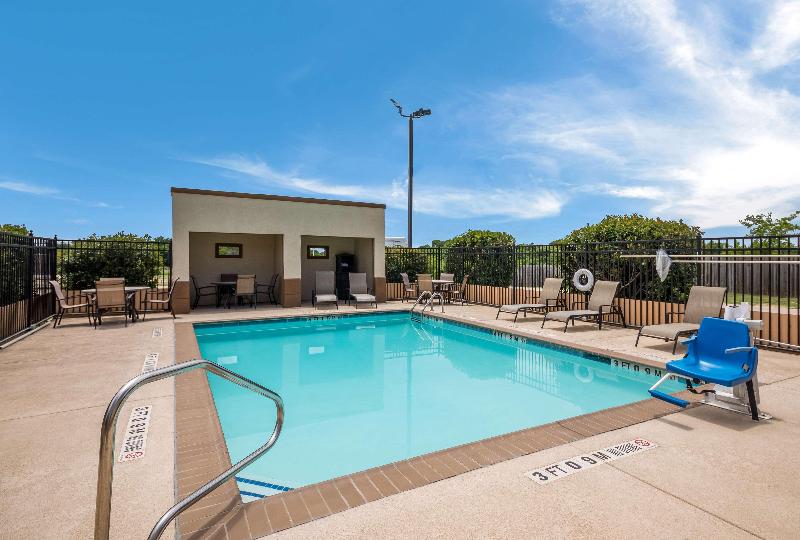 هتل Best Western Temple Inn & Suites