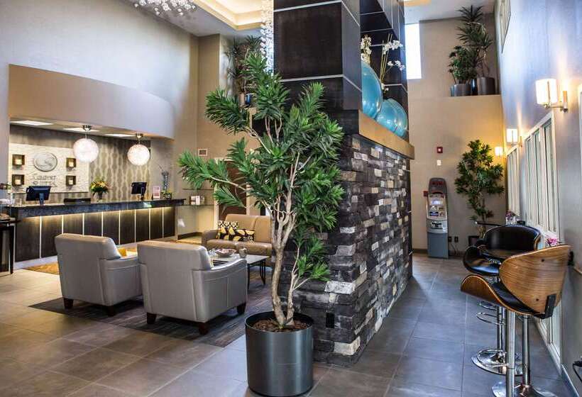 فندق Comfort Suites  Kelowna