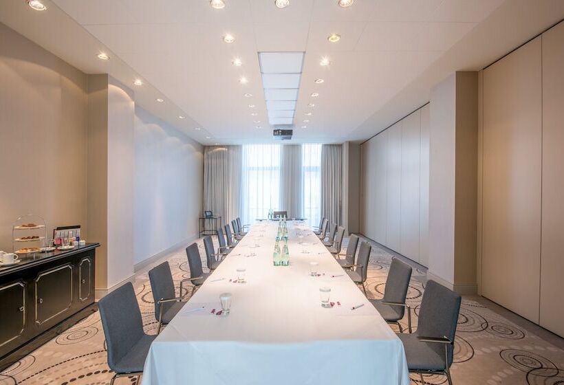 Fotos del hotel Crowne Plaza Berlin  Potsdamer Platz, An Ihg:  8