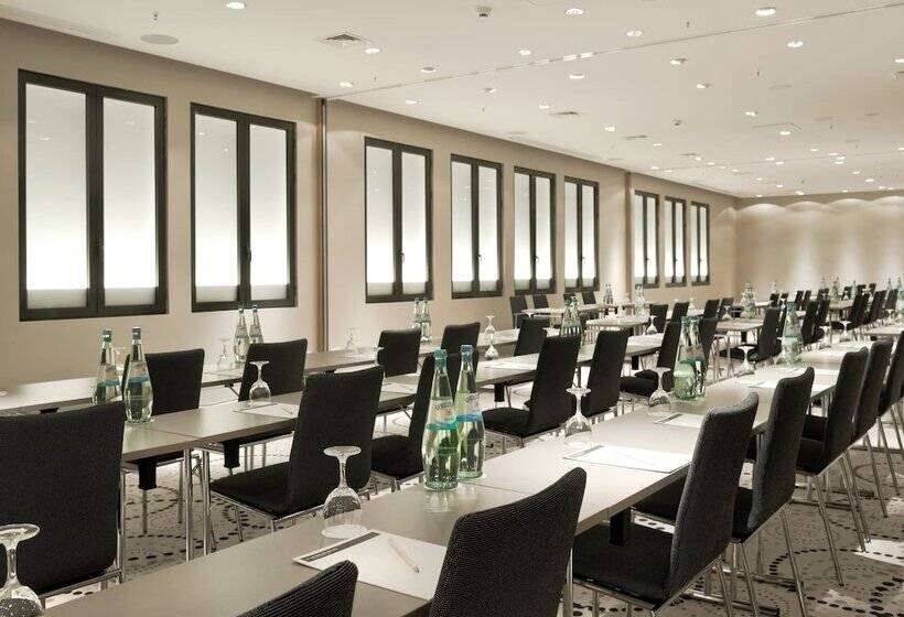 Fotos del hotel Crowne Plaza Berlin  Potsdamer Platz, An Ihg:  11