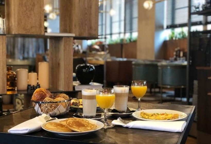 Fotos del hotel Crowne Plaza Berlin  Potsdamer Platz, An Ihg:  15