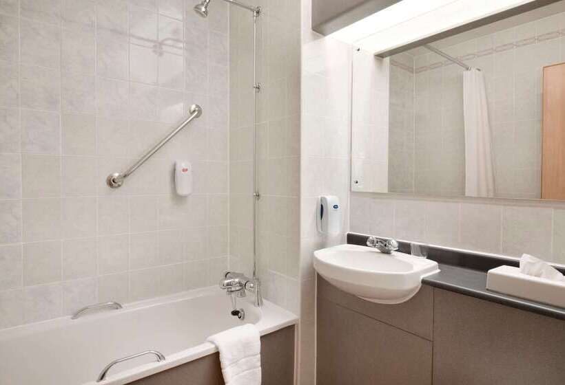 Fotos del hotel Days Inn Southampton Rownhams:  14