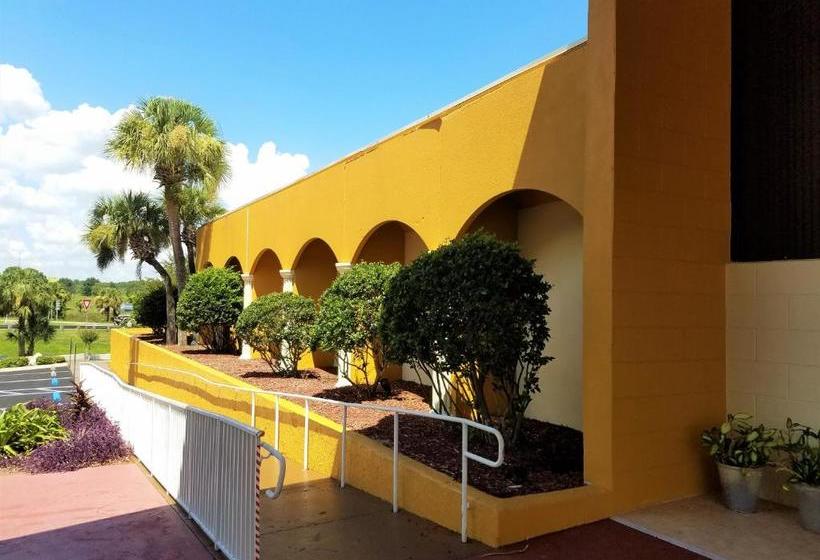 فندق Days Inn & Suites By Wyndham Clermont