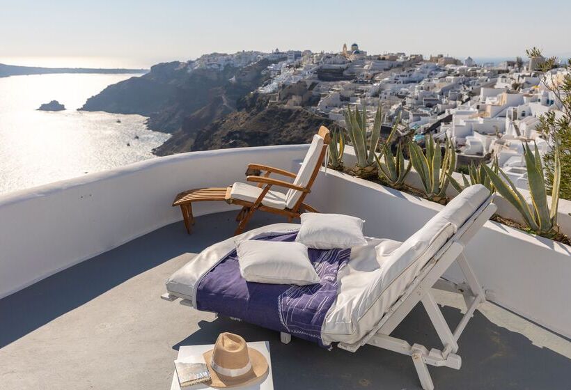 Hotel Ikies Santorini