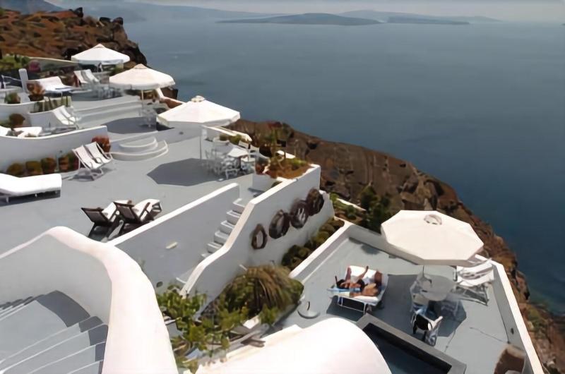 هتل Ikies Santorini