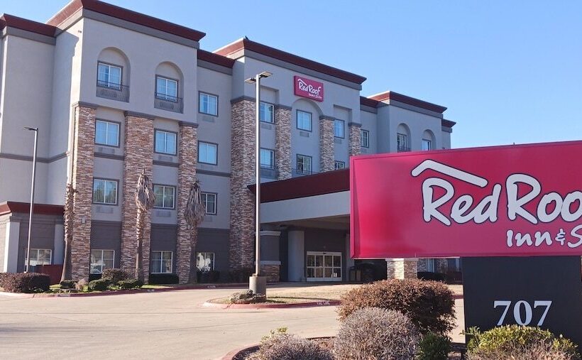 هتل Red Roof Inn & Suites Longview