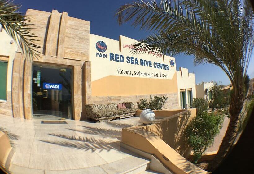 هتل Red Sea Dive Center