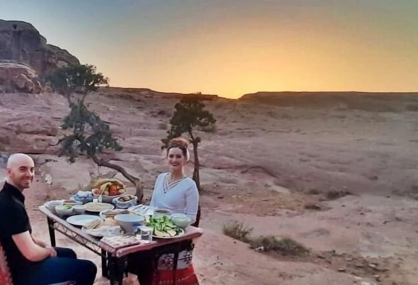 هتل Seven Wonders Luxury Camp