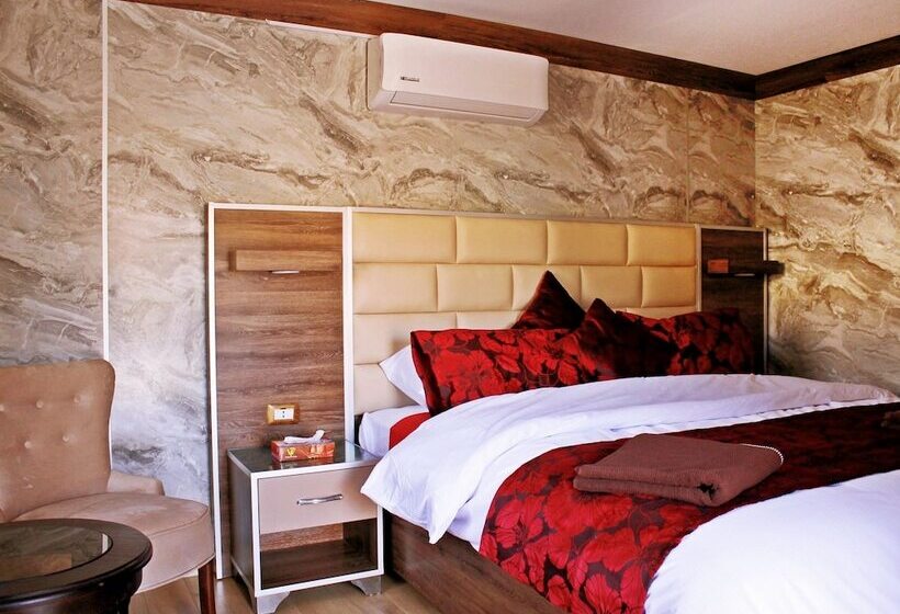 هتل Seven Wonders Luxury Camp