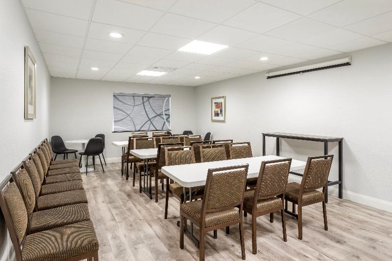 هتل Best Western Texas City I 45