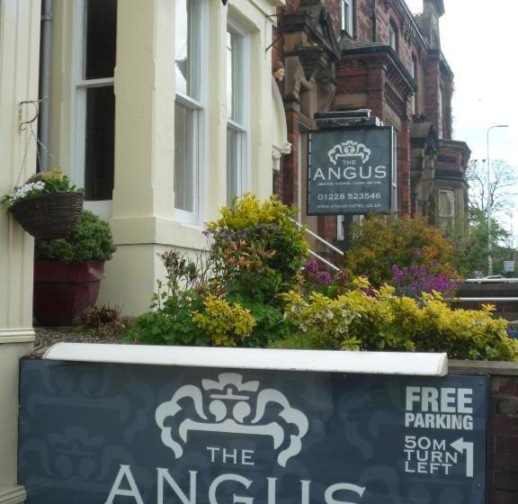 ホテル Angus