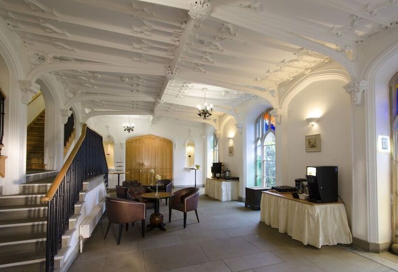 ホテル The Coach House At Missenden Abbey