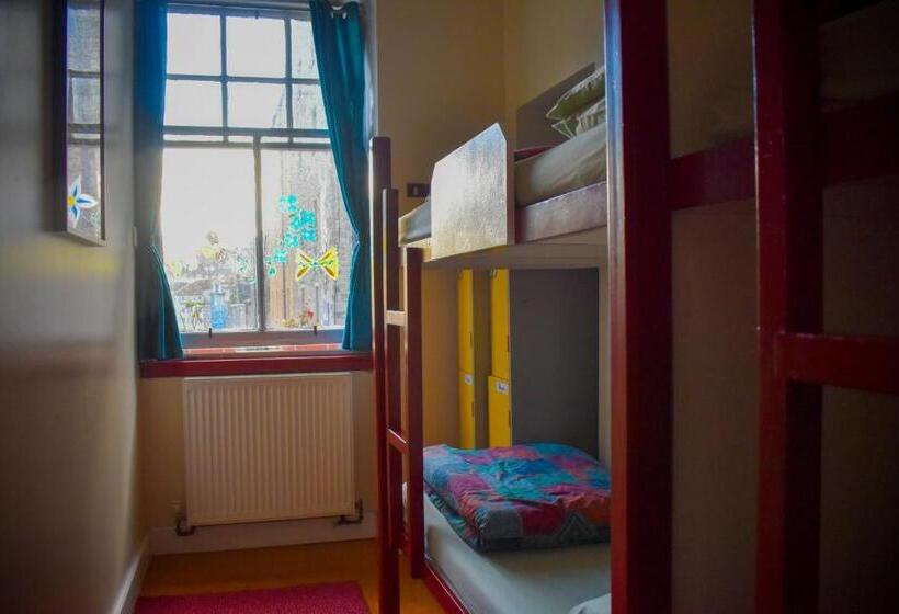 هاستل Royal Mile Backpackers