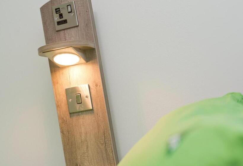 هاستل Yha Swanage