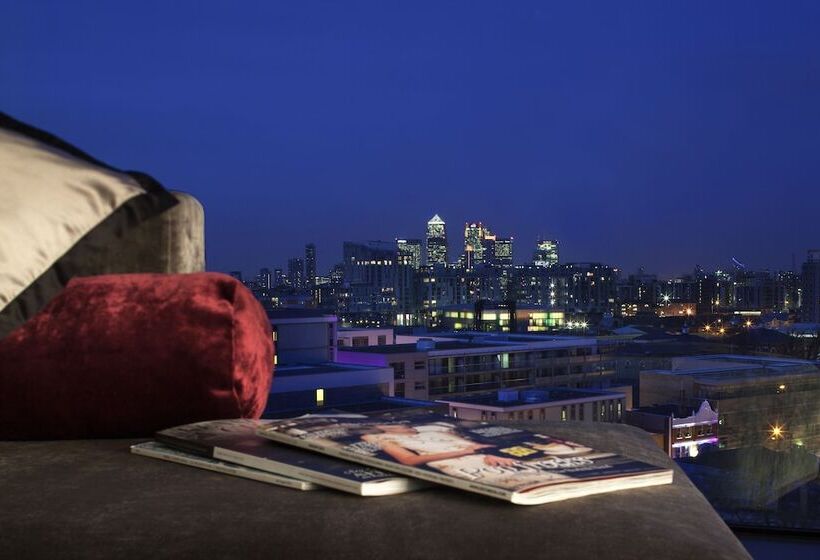 בית מלון כפרי Doubletree By Hilton London Greenwich