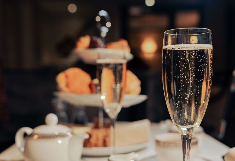 בית מלון כפרי Doubletree By Hilton London Greenwich