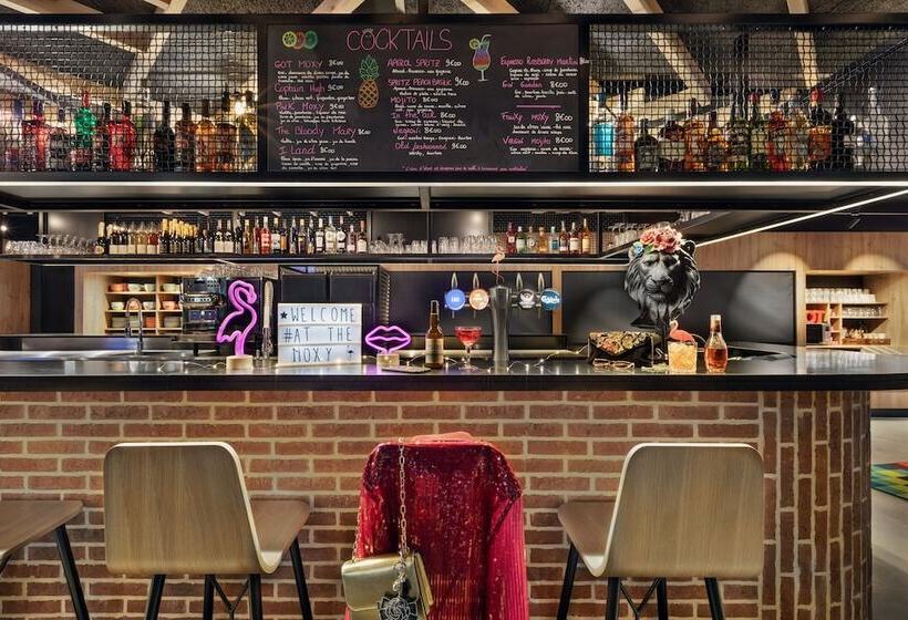 فندق Moxy Amiens