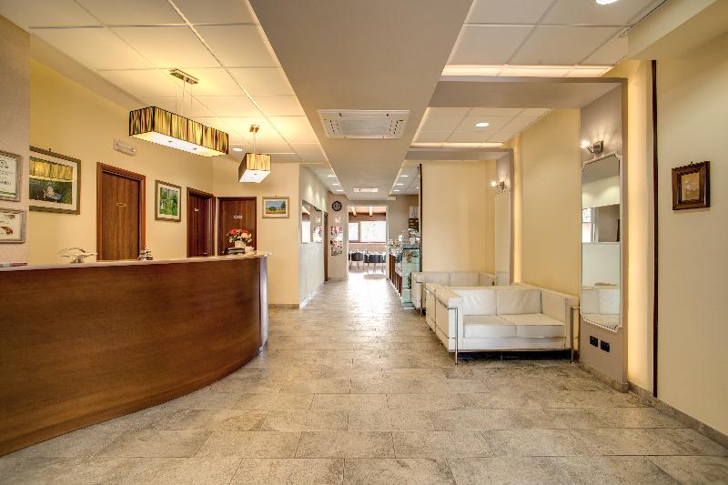 Fotos del hotel Roma Tiburtina Metro:  32