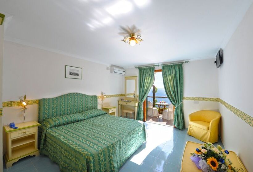 Отель Torre Saracena