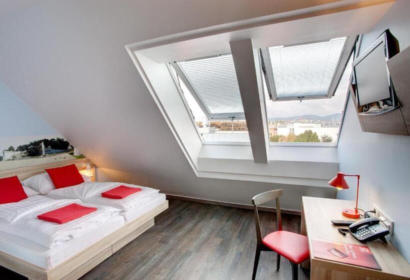 Fotos del hotel Meininger Hotel Wien Downtown Franz:  3