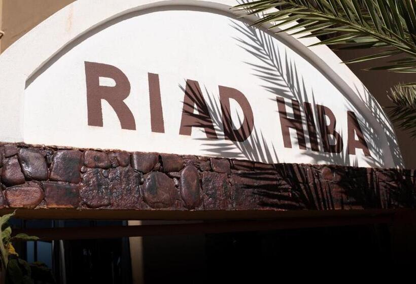 تختخواب و صبحانه Riad Hiba