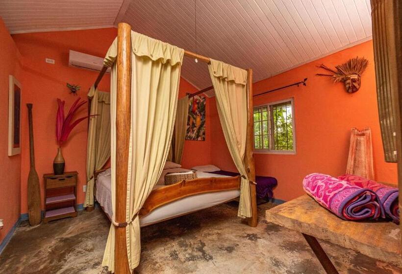 فندق Monkey Lodge Panama