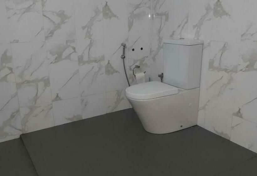 بنسيون Himo Guest Inn