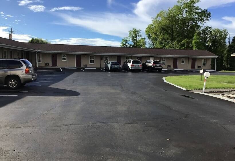 汽车旅馆  Skyland Inn   Bristol