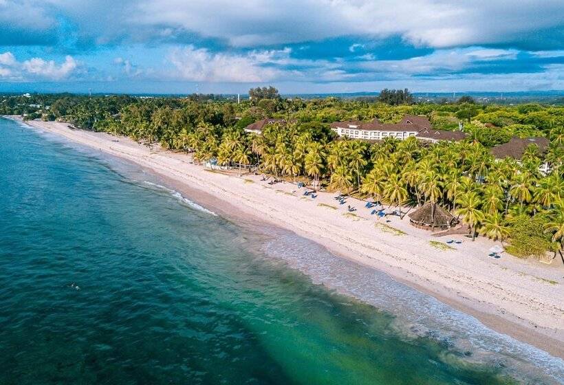 Diani Reef Beach Resort & Spa