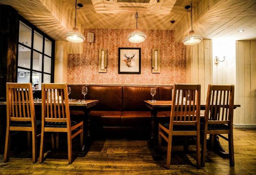 هتل Abbey Fields By Chef & Brewer Collection