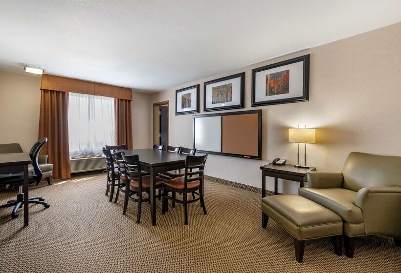 هتل Best Western Bonnyville Inn & Suites