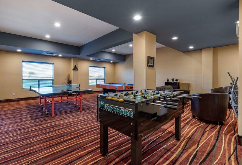 هتل Best Western Bonnyville Inn & Suites