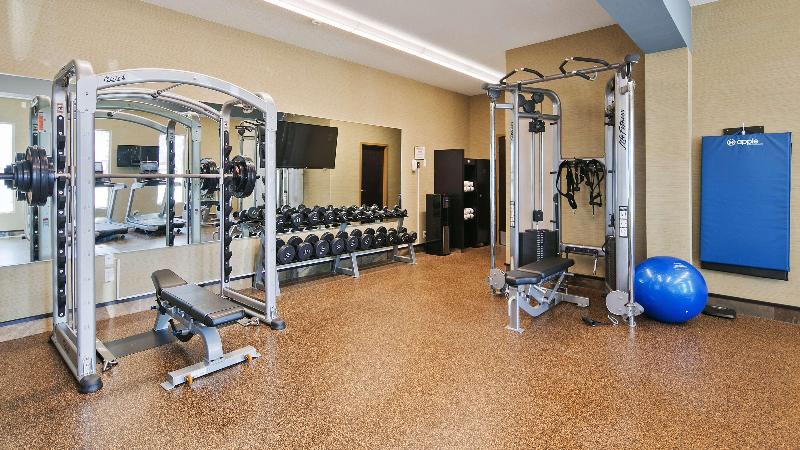 هتل Best Western Bonnyville Inn & Suites