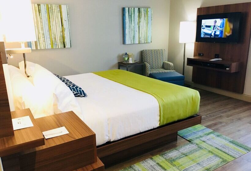 هتل Best Western Plus Montlaurier