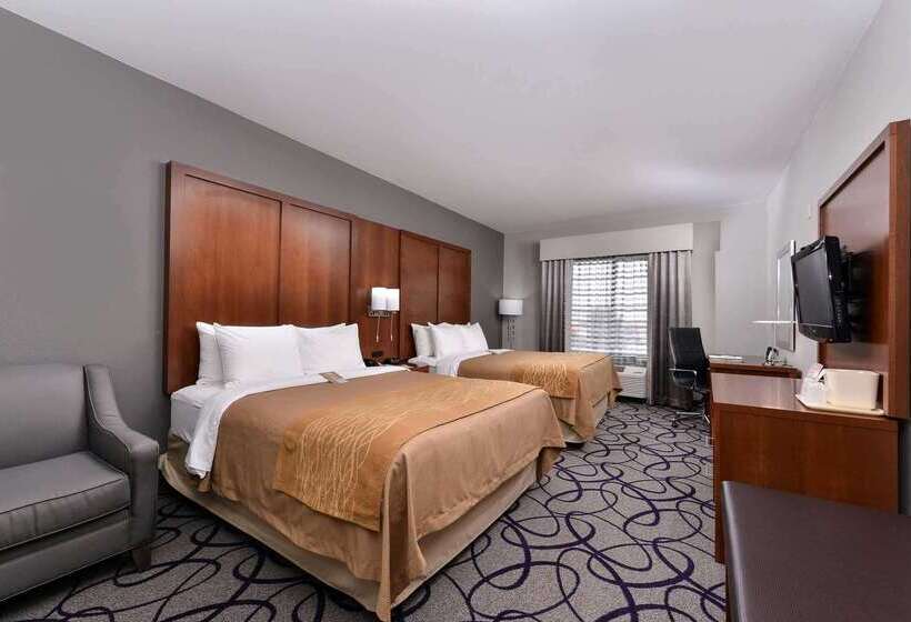 هتل Comfort Inn & Suites Frisco  Plano Frisco