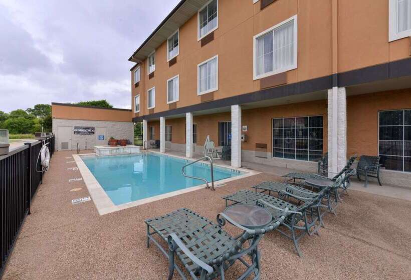 هتل Comfort Inn & Suites Frisco  Plano Frisco