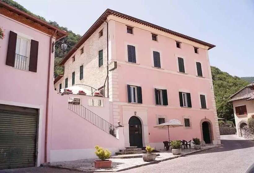 בית מלון כפרי Dimora Della Fonte