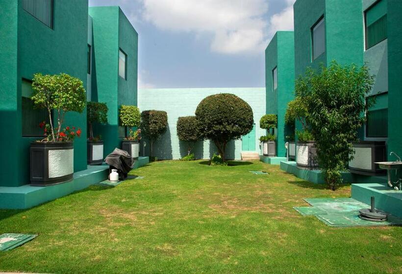 فندق Excellence Express & Suites