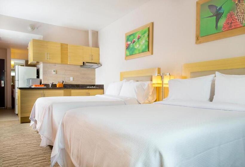 فندق Excellence Express & Suites