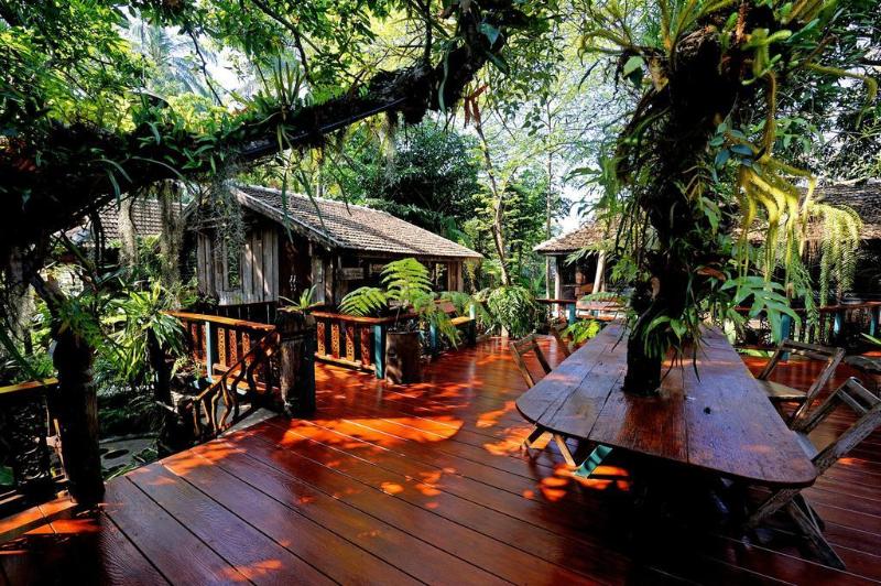 هتل Fern Paradise