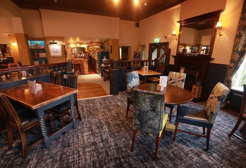 호텔 Green Lodge, Wirral By Marston S Inns