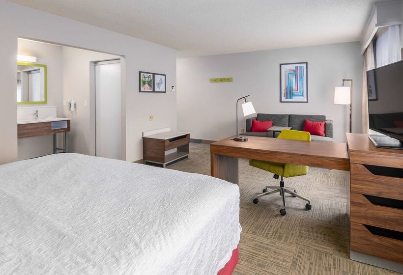 هتل Hampton Inn & Suites Hartfordmanchester