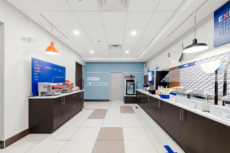 Holiday Inn Express Hotel & Suites Edmonton South, An Ihg