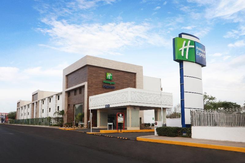 هتل Holiday Inn Express Piedras Negras, An Ihg