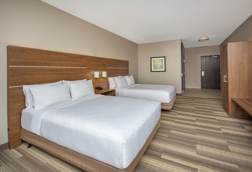 Отель Holiday Inn Express Surprise, An Ihg